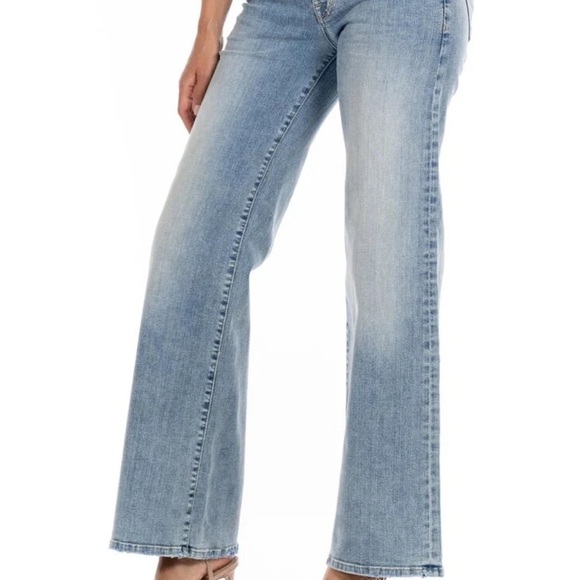 NWT FIDELITY JeansSize 26 - Picture 2 of 8